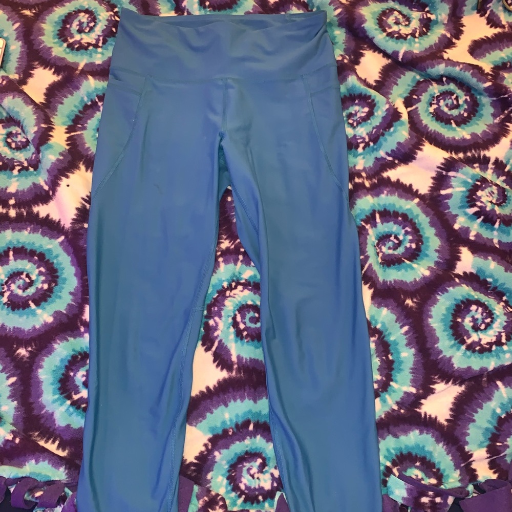 Blue old navy leggings ! With side pockets